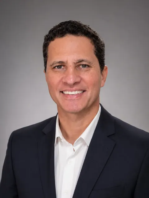Dr. Luciano Zanetti, cirurgião-dentista do ISBI